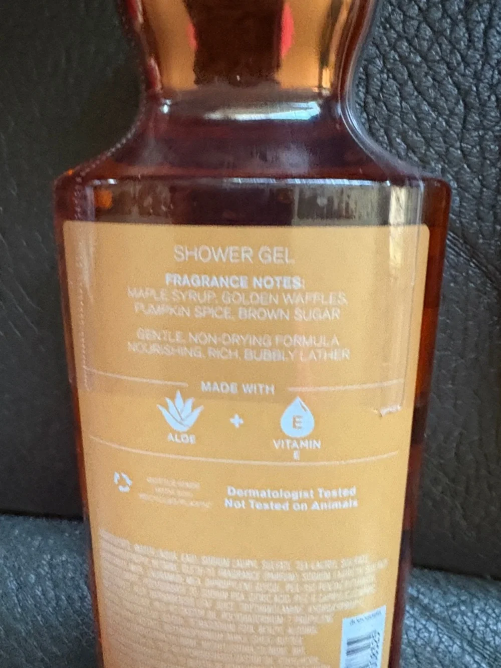 Bath and body works bath set in pumpkin pecan waffles and white pumpkin & chai